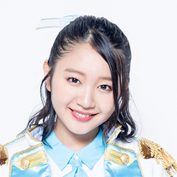 内村莉彩